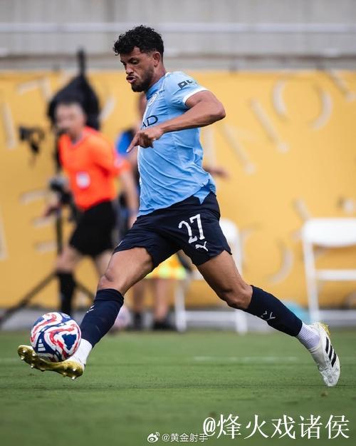 努内斯:无论谁担任首发位置,我都很开心和他并肩作战 努内斯:无论谁担任首发位置,我都很开心和他并肩作战